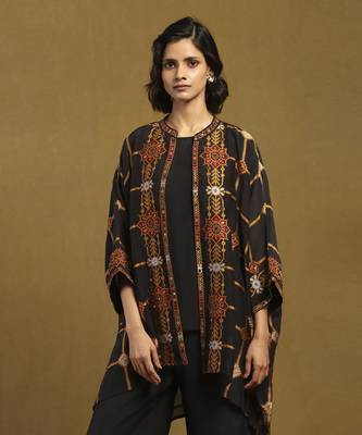 Black kinnauri cape with inner and pant co-ord set 4
