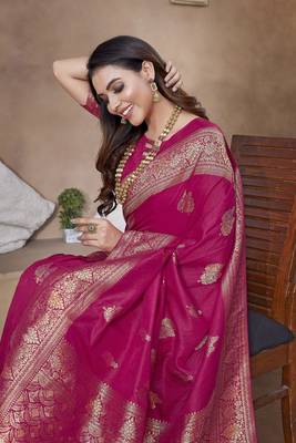 Pink Paithani Silk Saree With Zari Weaving Work With Blouse 3