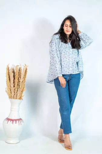 The jaipur art blue floral lisa blouse
