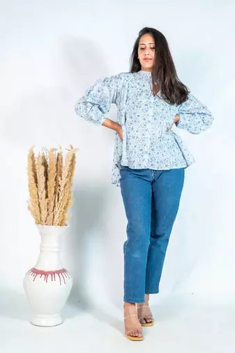 The jaipur art blue floral lisa blouse