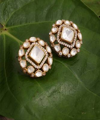 Kundan oversized studs 3