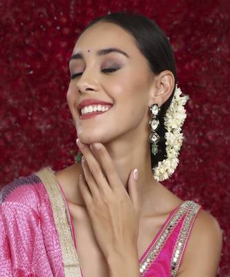 Long meenakari kundan earrings with emeralds 2