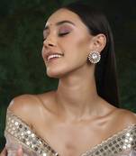 Round oversized kundan earrings