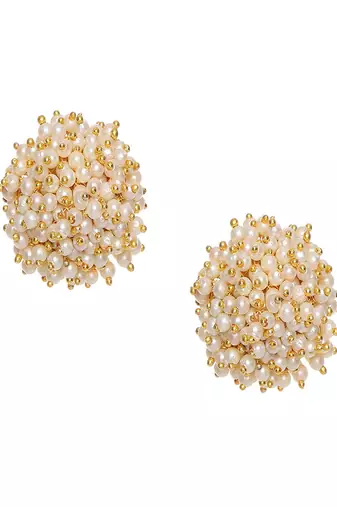Round pearl studs