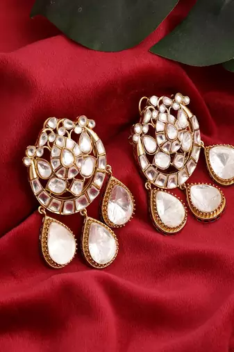 Chand kundan earrings with teardrops