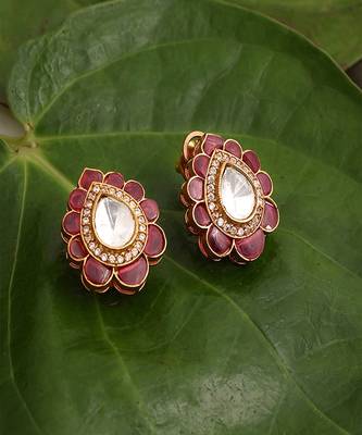 Tear drop maroon studs 3