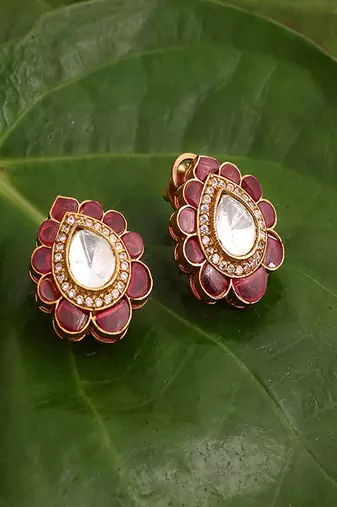 Tear drop maroon studs