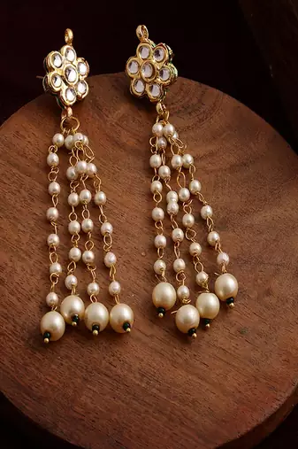 Long dangler kundan & pearl earrings