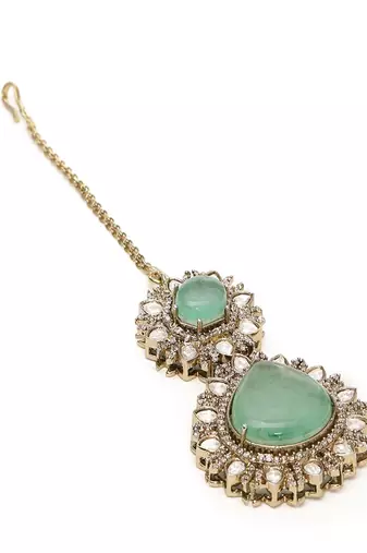Kundan maang tikka with diamonds & semi precious stone
