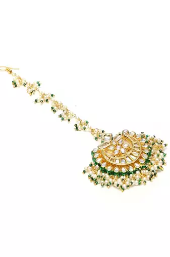Meenakari and pearl kundan maang tikka
