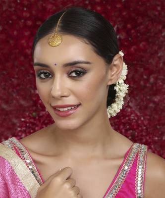 Golden maang tikka 1