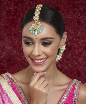 Kundan maang tikka 1