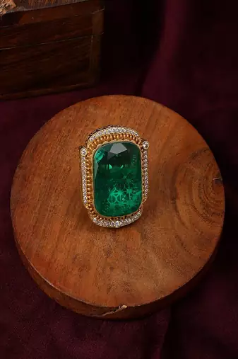 Oversized emerald cocktail ring