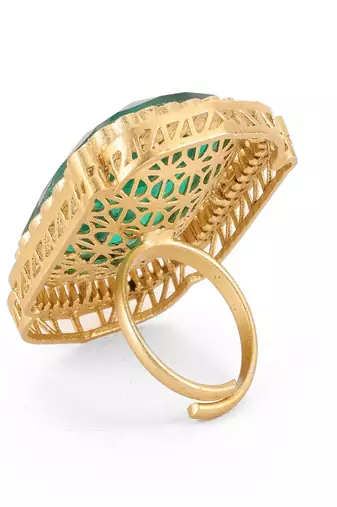 Oversized emerald cocktail ring