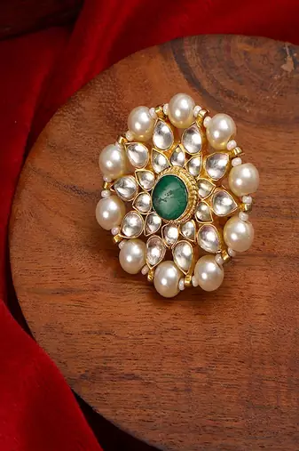 Oversized round cocktail kundan ring