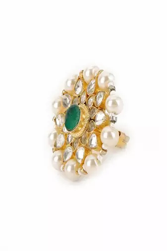 Oversized round cocktail kundan ring