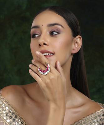 Half moon kundan ring 1