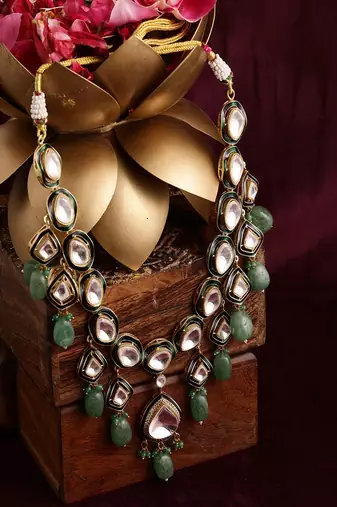Kundan and stone meenakari necklace