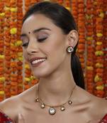 Hasli neckpiece with studs