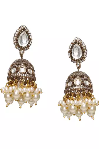 Kundan and mossainite choker in pearls with matching jhumki earrings