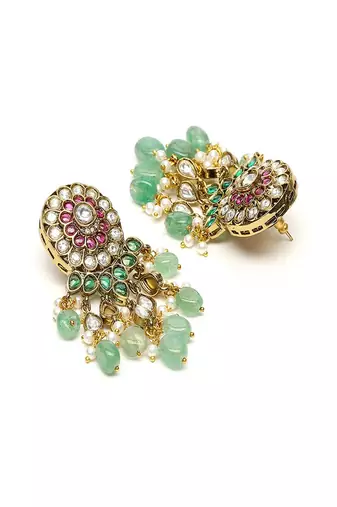 Precious handcrafted stone neckpiece with emeralds