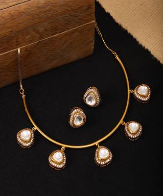 Hasli with kundan & mossainite & matching studs 2
