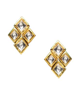 Kundan in pearl string with matching studs 4