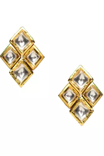 Kundan in pearl string with matching studs
