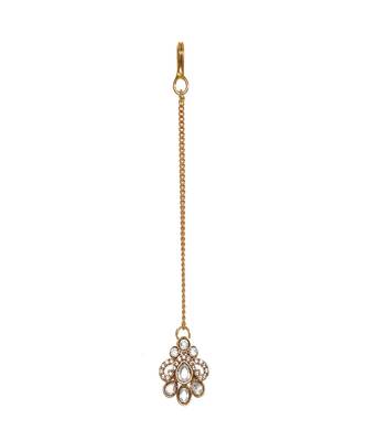 Stone and mossainite kundan in pearls with matching earrings and maang tikka 5
