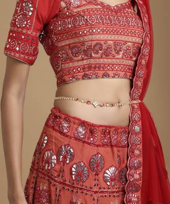 Red stone & clear patchi kundan in pearl kamar band 1