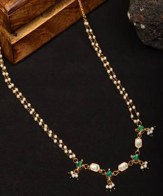 Green stone & clear patchi kundan in pearl kamar band 2