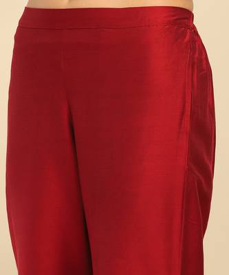 Red scarlette kurta with pant and dupatta 5