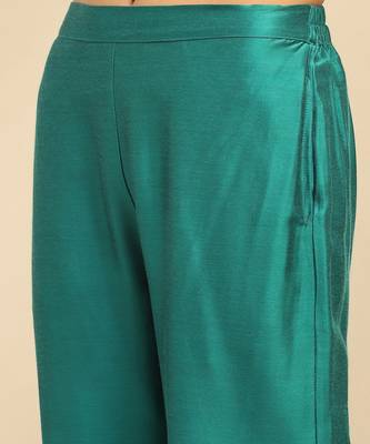 Green samaira kurta with pant 5