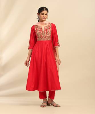 Red samaira anarkali kurta with churidar and dupatta 1