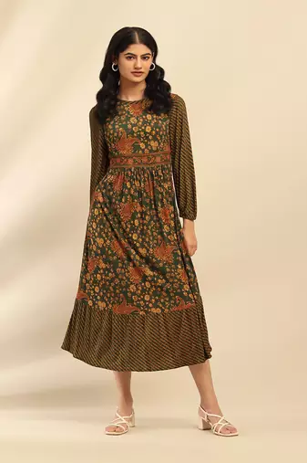 Green meadow midi dress