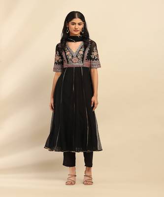 Black adira solid anarkali kurta with pant and dupatta 1