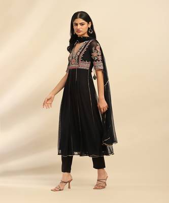 Black adira solid anarkali kurta with pant and dupatta 2