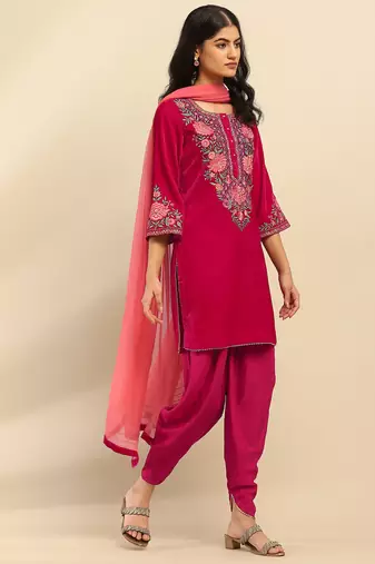 Fuchsia rania velvet kurta with salwar and dupatta