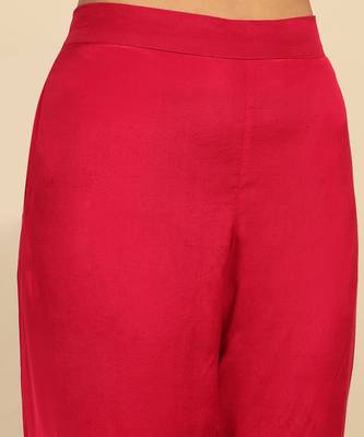 Magenta roobab velvet kurta with churidar and dupatta 5