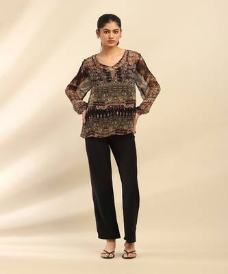 Black tanishqa peasant top with camisole 2