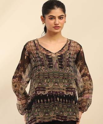 Black tanishqa peasant top with camisole 5