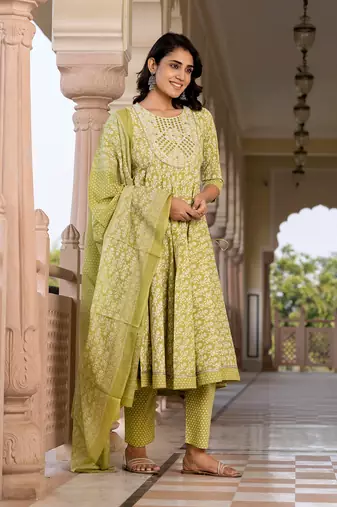 women green embroidered anarkali kurta bottom and dupatta set