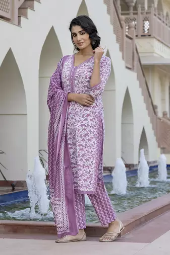women mauve embroidered straight kurta bottom and dupatta set