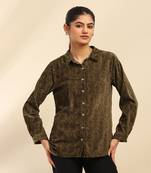 Green kirani velvet shirt