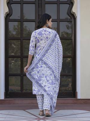 women blue and white zari work straight kurta bottom and dupatta set 3