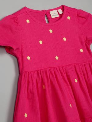 Saka designs pink small embroidery dress for girls 4