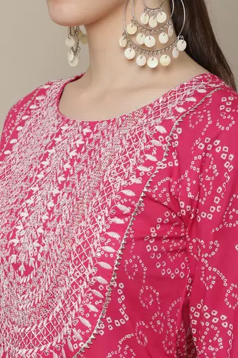 Pink embroidered cotton round neck kurtas and kurtis