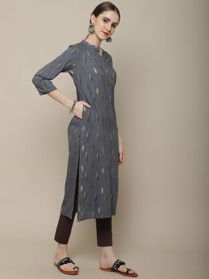 Grey printed cotton round neck kurtas and kurtis 4