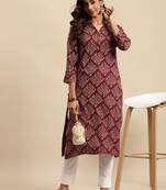 Maroon printed cotton round neck kurtas and kurtis