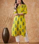 Green printed cotton v neck kurtas and kurtis